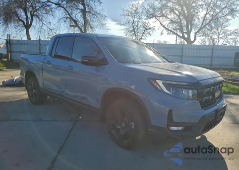 2025 Honda Ridgeline Black Edition z USA, uszkodzony, nr VIN 5FPYK3F87SB023282